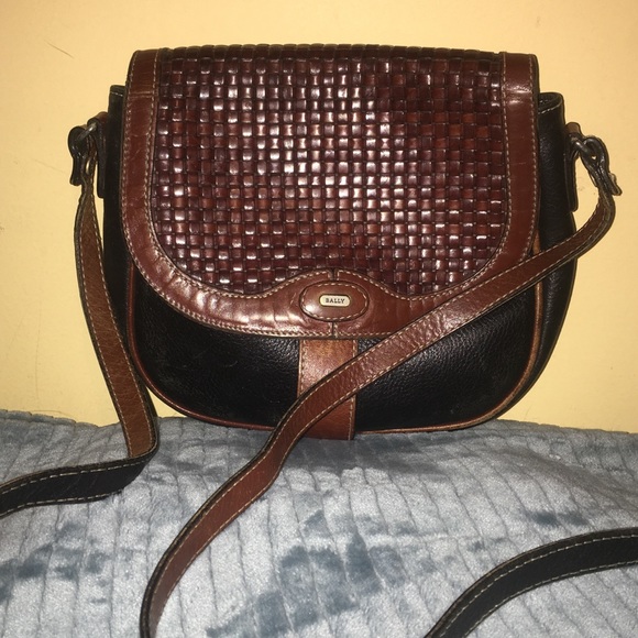 {Bally} Rare vtg Italian leather purse - Picture 2 of 6